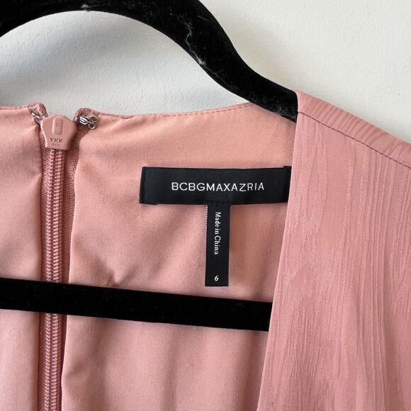 BCBGMAXAZRIA Cameo Faux Wrap Dress Cocktail Pink Bow Detail Coquette Size 6 - Picture 8 of 15